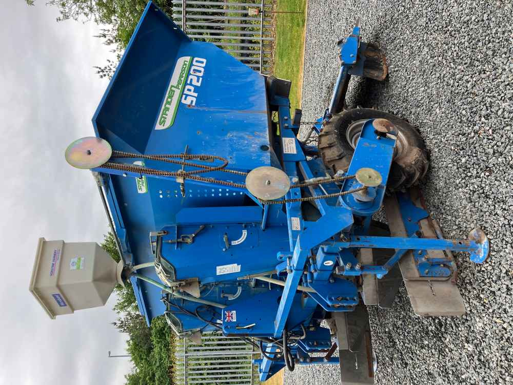 Standen Standen SP200, 2 Row, Cup, Potato Planter - Harvester: picture 1 Standen Standen SP200, 2 Row, Cup, Potato Planter - Harvester: picture 1