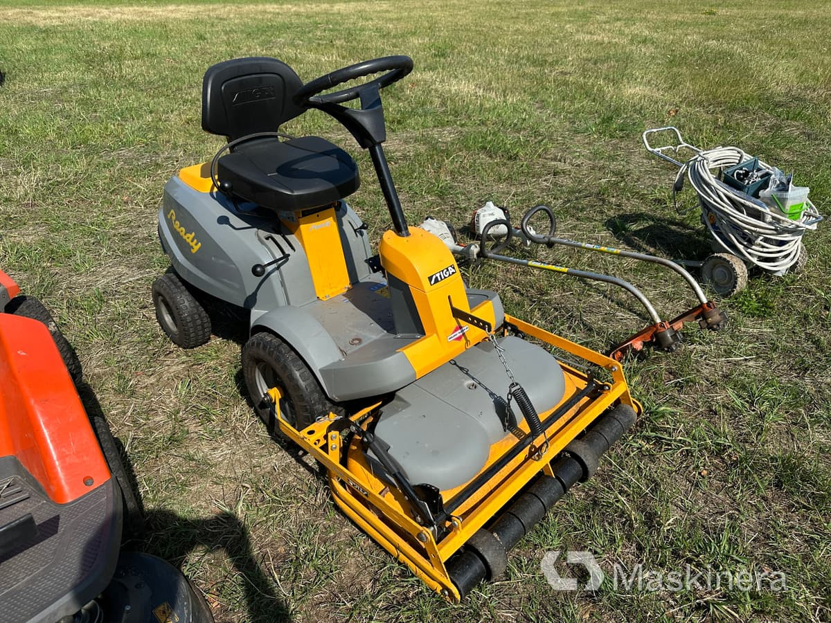 Åkgräsklippare Stiga Ready V301 - Lawn mower: picture 1 Åkgräsklippare Stiga Ready V301 - Lawn mower: picture 1