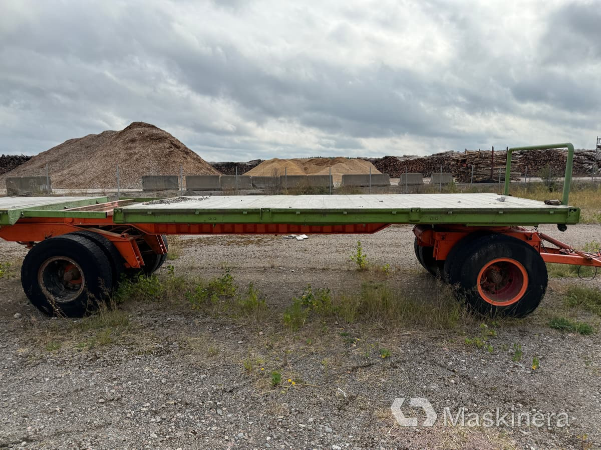 Balvagn 12m / Lastbilsflak Balvagn 12m / Lastbilssläp - Farm platform trailer: picture 5 Balvagn 12m / Lastbilsflak Balvagn 12m / Lastbilssläp - Farm platform trailer: picture 5