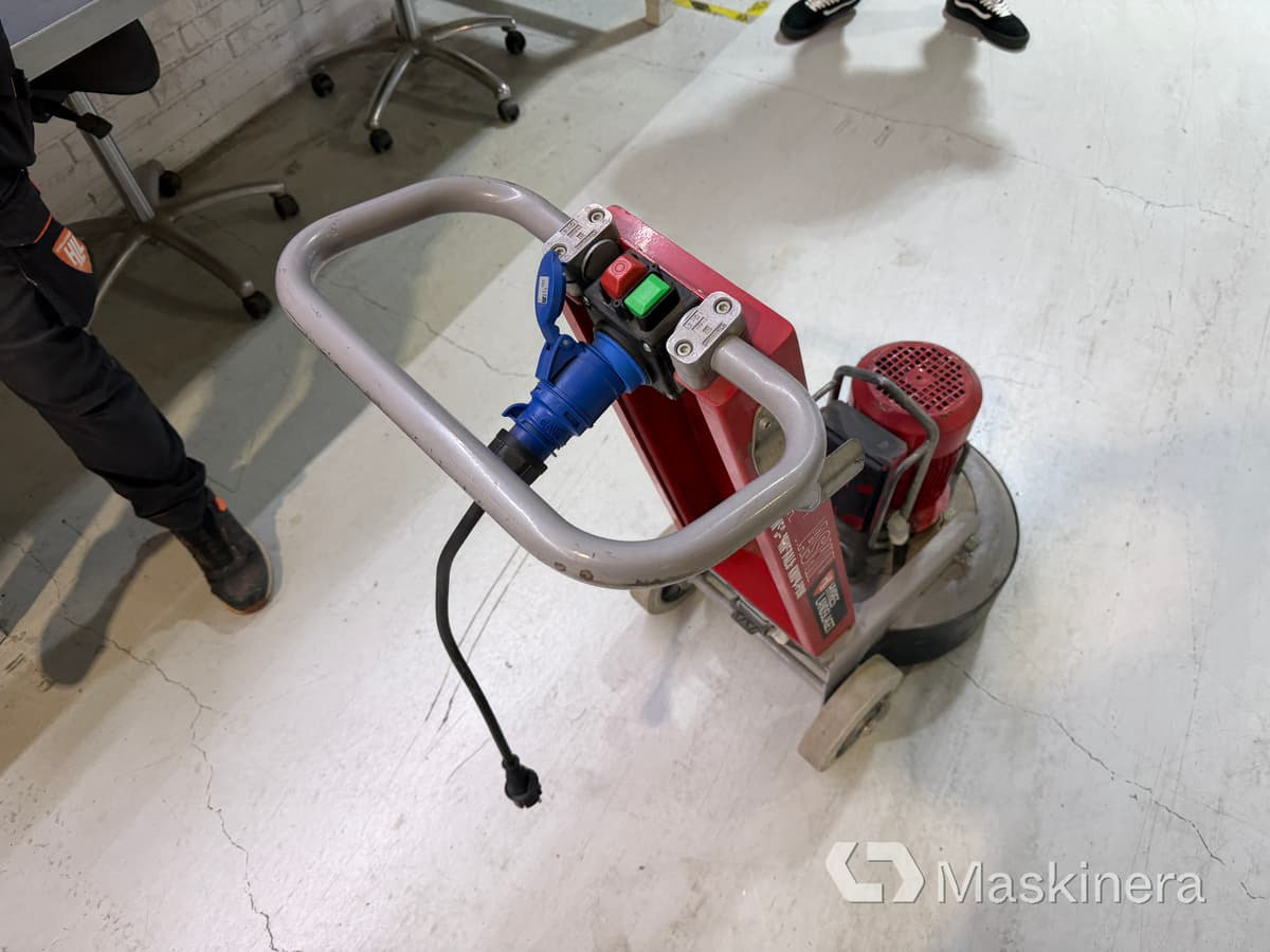 Betongslip Scanmaskin Scan Combiflex 450 - Construction equipment: picture 5 Betongslip Scanmaskin Scan Combiflex 450 - Construction equipment: picture 5