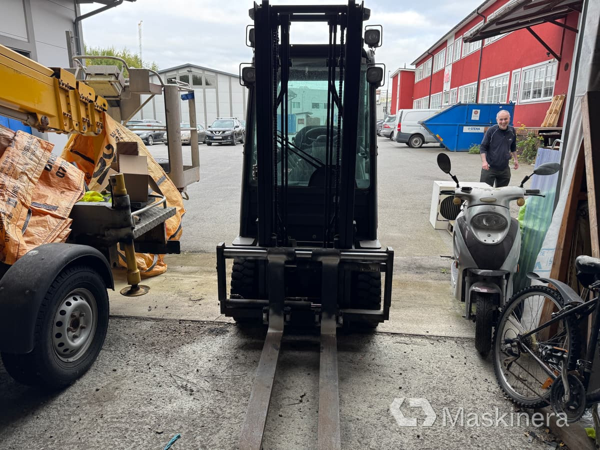 Gaffeltruck Toyota 8FDF15 - Diesel forklift: picture 2 Gaffeltruck Toyota 8FDF15 - Diesel forklift: picture 2
