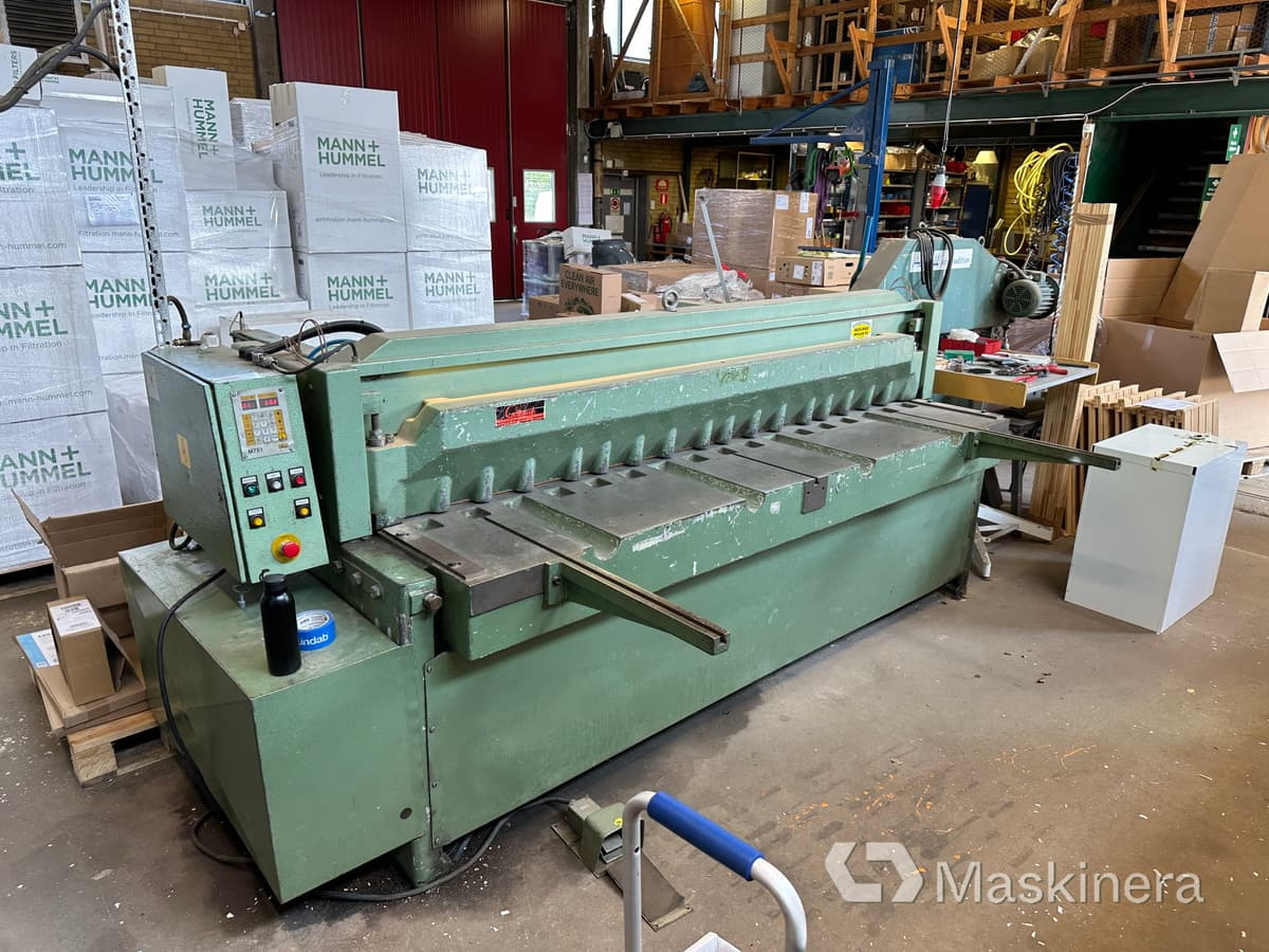 Gradsax Göteneds L-325F - Metalworking machinery: picture 2 Gradsax Göteneds L-325F - Metalworking machinery: picture 2