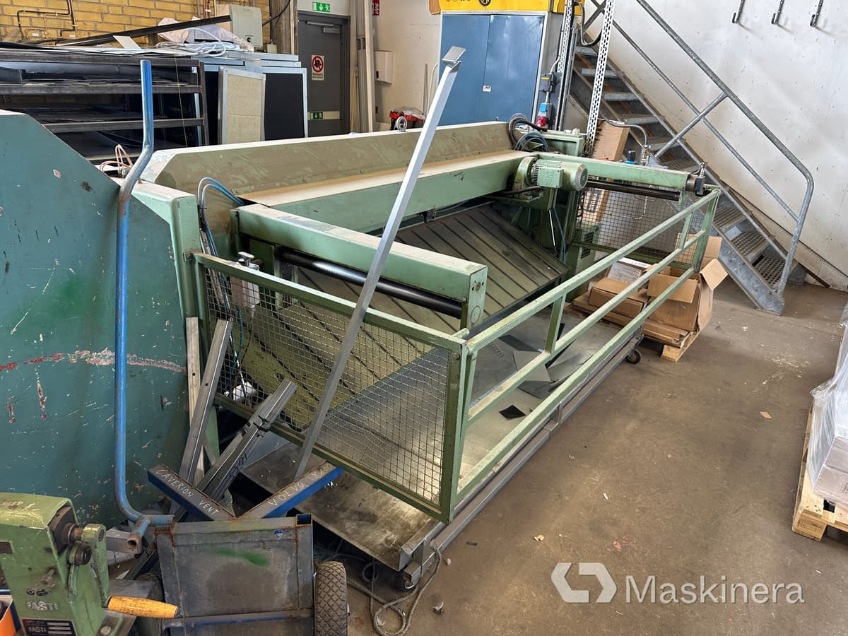 Gradsax Göteneds L-325F - Metalworking machinery: picture 5 Gradsax Göteneds L-325F - Metalworking machinery: picture 5