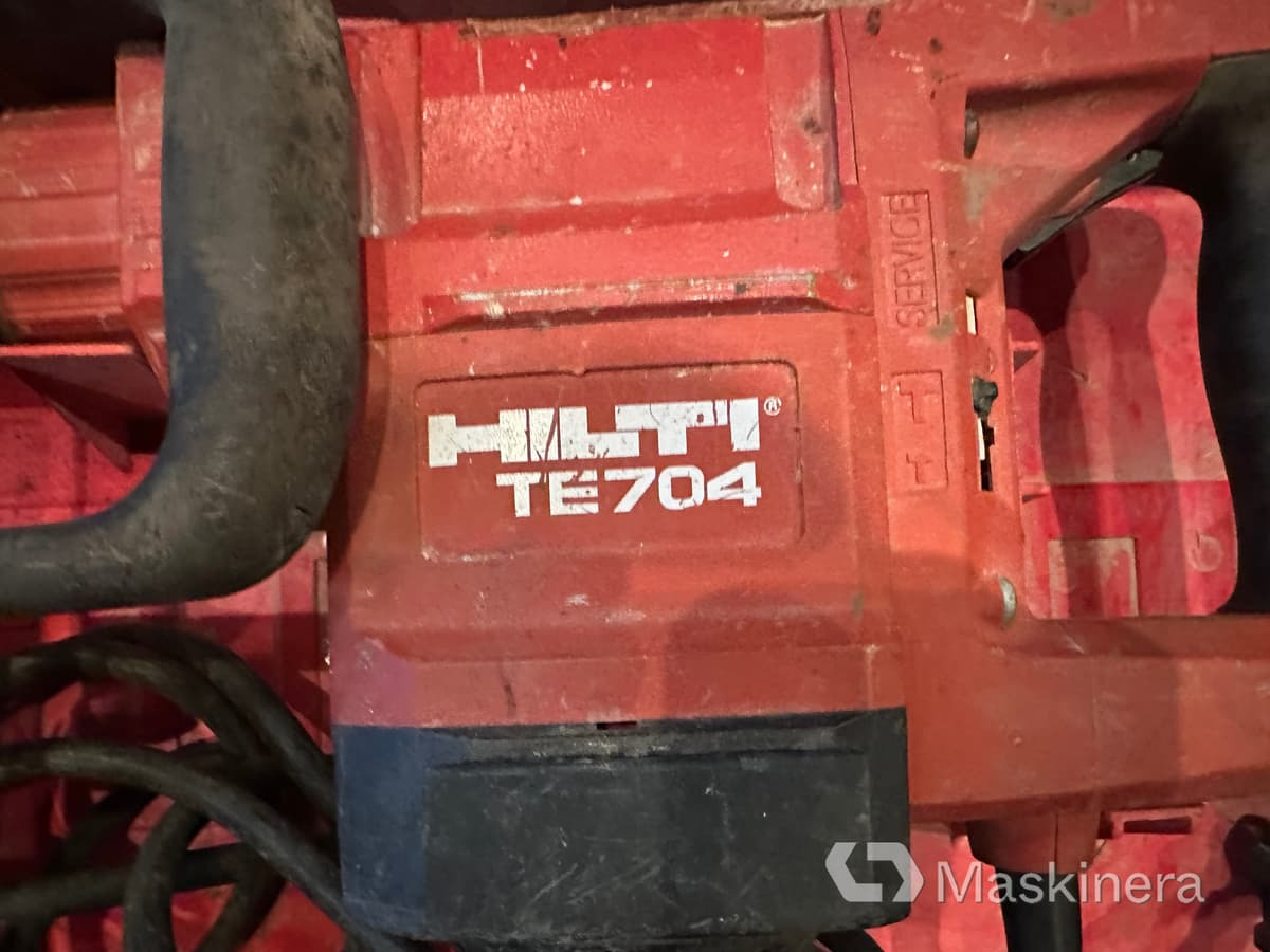 HILTI TE704 Bilningshammare HILTI TE704 - Construction equipment: picture 2 HILTI TE704 Bilningshammare HILTI TE704 - Construction equipment: picture 2