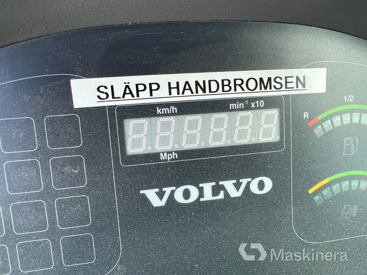 Wheel loader Hjullastare Volvo L35B: picture 42