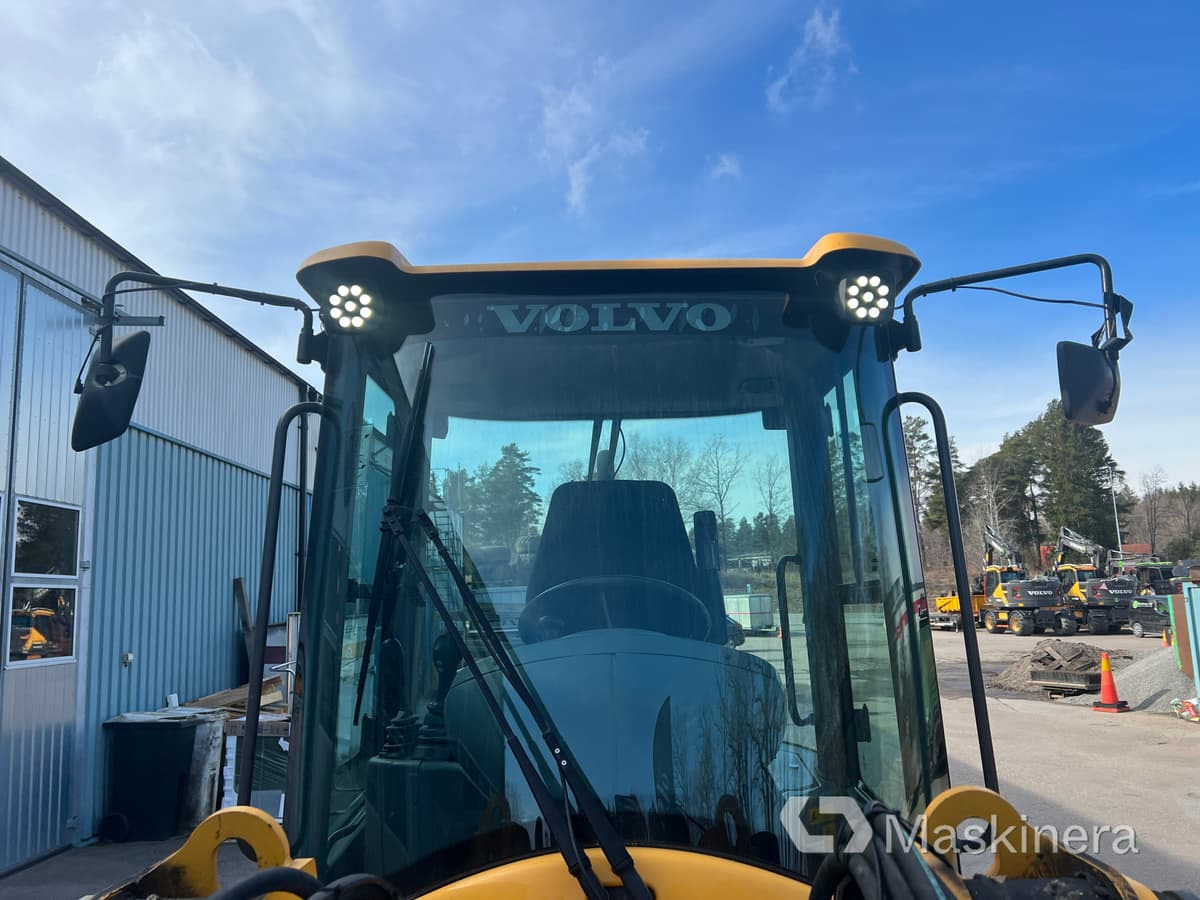 Wheel loader Hjullastare Volvo L35B: picture 10