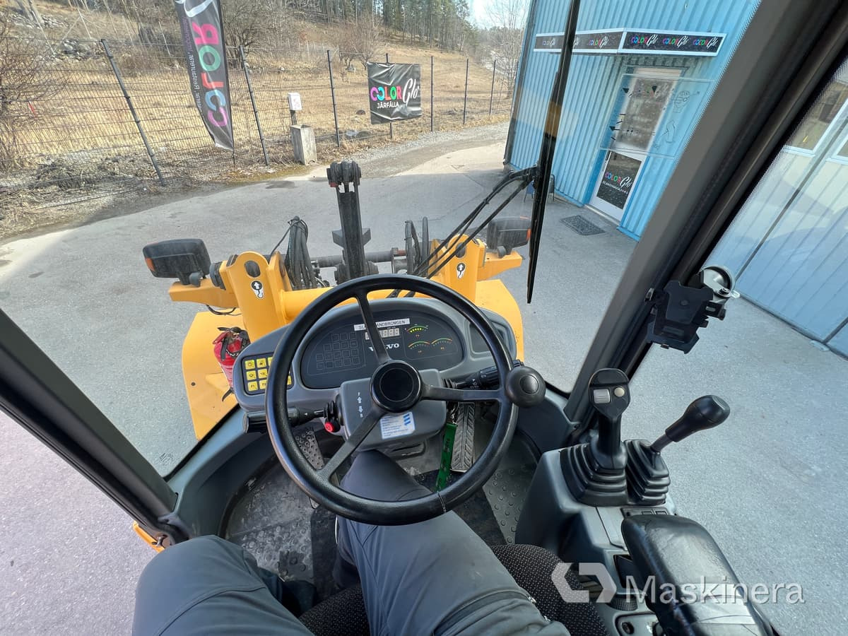 Wheel loader Hjullastare Volvo L35B: picture 41
