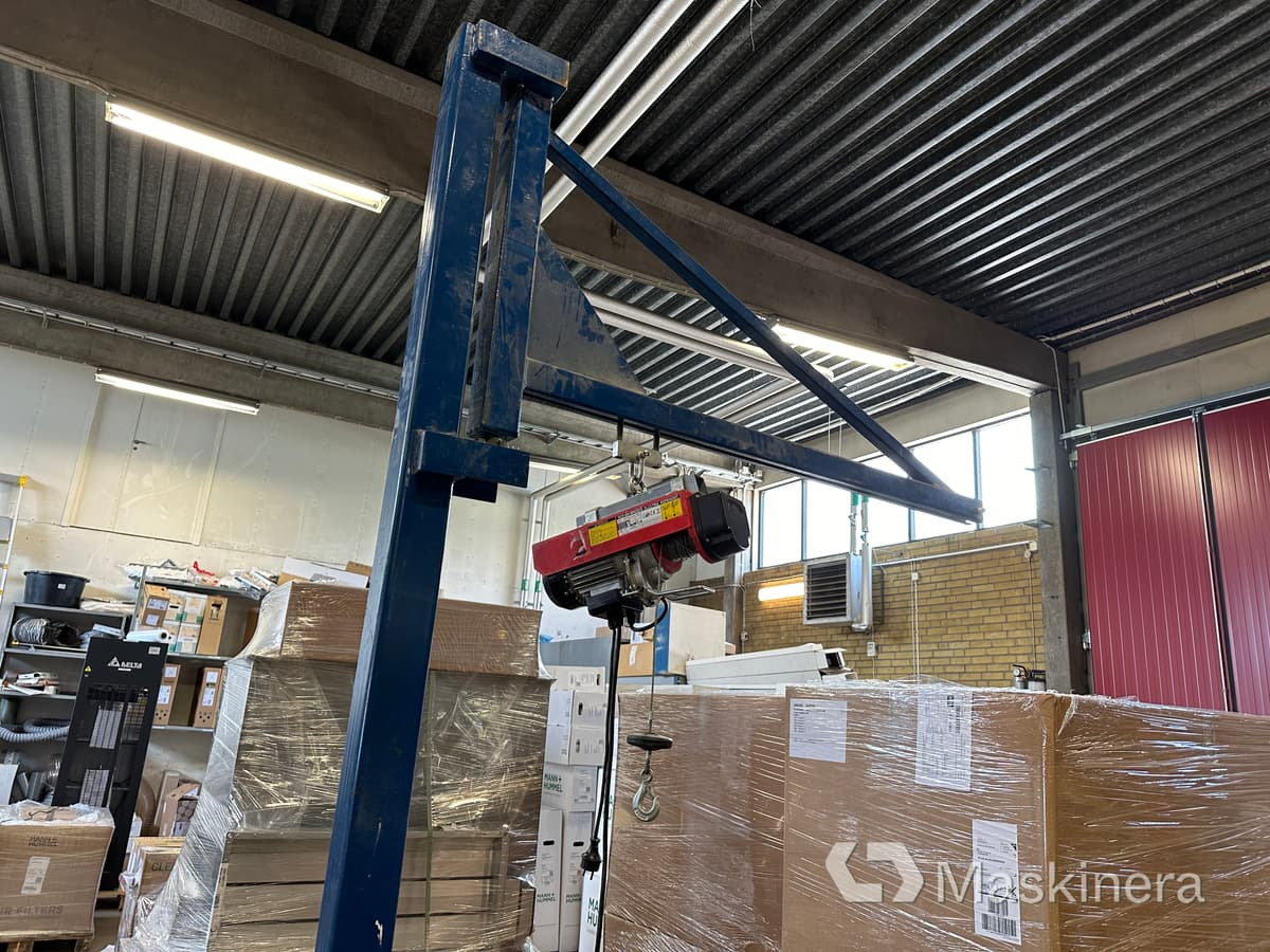 Pelarkran Vinsch 400 kg - Garage equipment: picture 1 Pelarkran Vinsch 400 kg - Garage equipment: picture 1