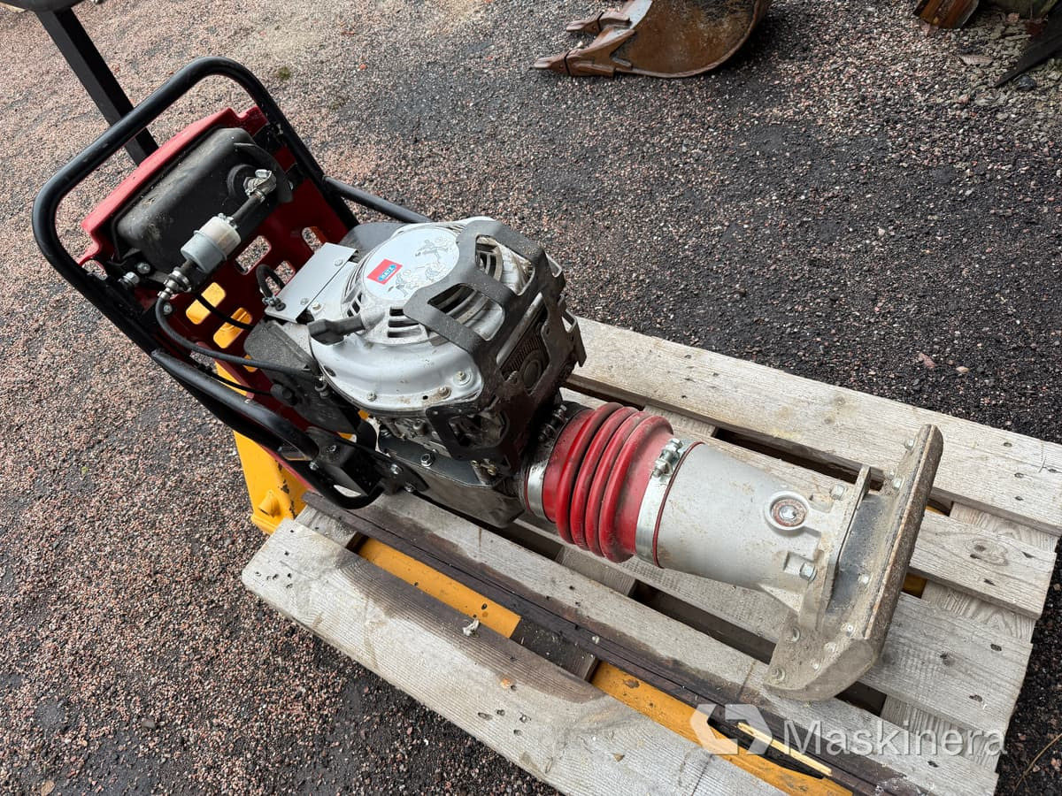 Stamp Swepac T84 - Plate compactor: picture 4 Stamp Swepac T84 - Plate compactor: picture 4