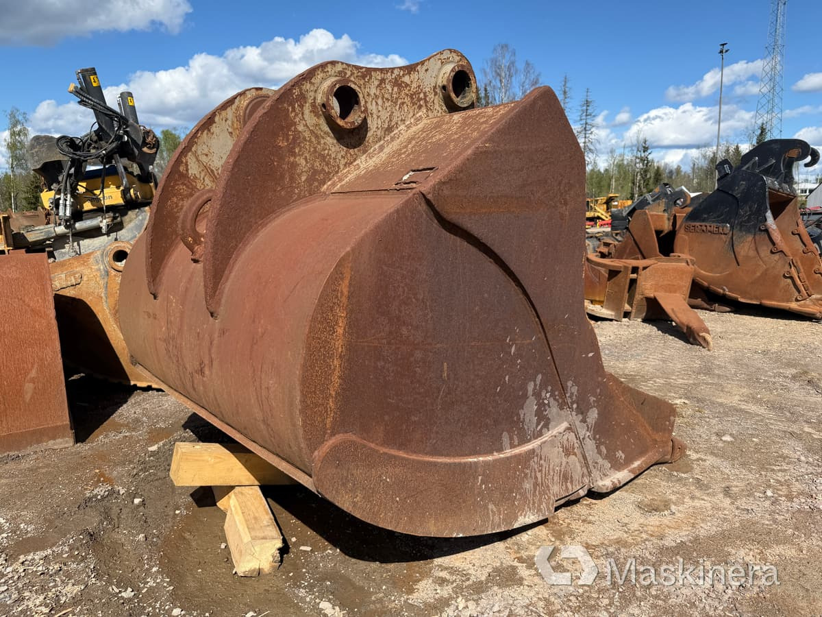 Tandad bergskopa - Excavator bucket: picture 3 Tandad bergskopa - Excavator bucket: picture 3