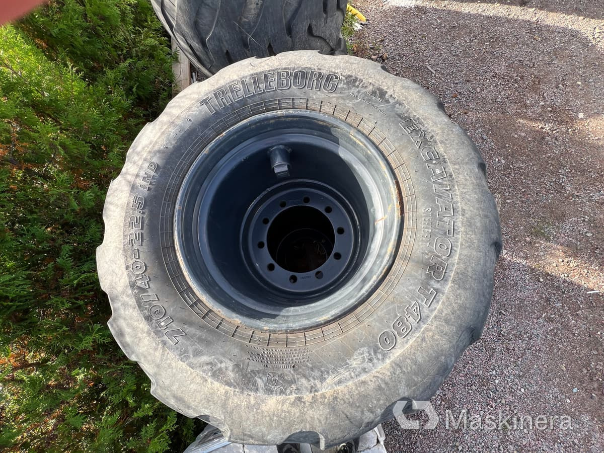 Trelleborg Excavator T480 Däck på fälg Trelleborg T480, 710/40-22,5, 4 st - Wheel and tire package for Construction machinery: picture 2 Trelleborg Excavator T480 Däck på fälg Trelleborg T480, 710/40-22,5, 4 st - Wheel and tire package for Construction machinery: picture 2