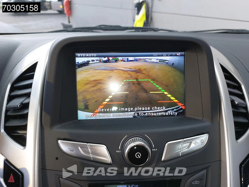 Small van, Electric van BYD ETP3 Elektrisch 45kWh WLTP 238km 2x Schuifdeur Airco Camera Parkeersensoren Leder Stoelverwarming Airco: picture 16