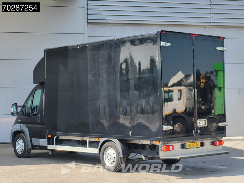 Fiat Ducato 130pk Bakwagen Achterdeuren Lat om Lat Navi Airco Cruise Meubelbak Koffer 20m3 Airco Cruise control - Closed box van: picture 2 Fiat Ducato 130pk Bakwagen Achterdeuren Lat om Lat Navi Airco Cruise Meubelbak Koffer 20m3 Airco Cruise control - Closed box van: picture 2