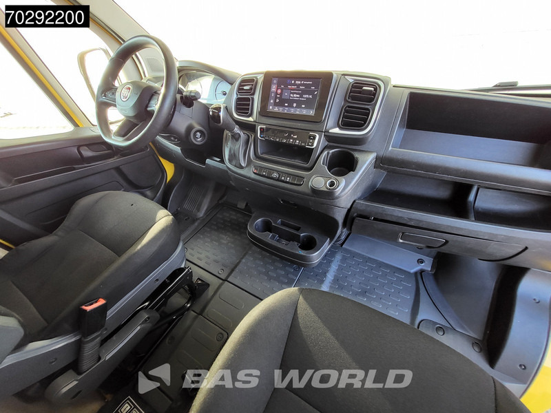 Panel van Fiat Ducato 140pk Automaat L2H2 Airco Camera Parkeersensoren Uconnect-display APK 04-2026 Euro6 L2 Camper basis 11m3 Airco: picture 9 Panel van Fiat Ducato 140pk Automaat L2H2 Airco Camera Parkeersensoren Uconnect-display APK 04-2026 Euro6 L2 Camper basis 11m3 Airco: picture 9