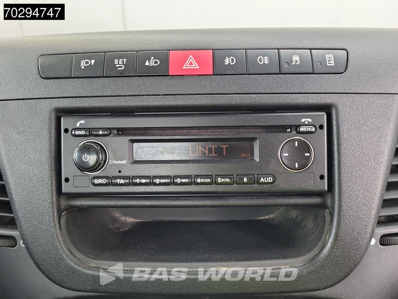 Tipper van Iveco Daily 35C13 Kipper Dubbellucht 3,5t Trekhaak Airco Cruise Euro6 Tipper Benne Kieper 2m3 Airco Trekhaak Cruise control: picture 12