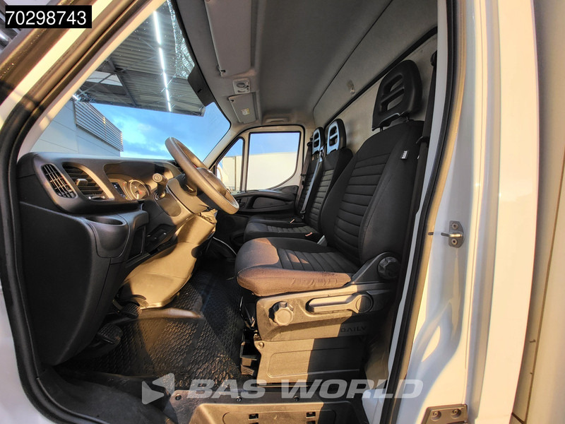 Closed box van Iveco Daily 35C16 Laadklep Dubbellucht Bakwagen 160PK Airco Euro6 Meubelbak Koffer Airco: picture 12 Closed box van Iveco Daily 35C16 Laadklep Dubbellucht Bakwagen 160PK Airco Euro6 Meubelbak Koffer Airco: picture 12