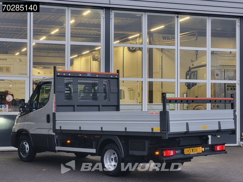 Iveco Daily 35C21 3.0L 210PK Automaat Open Laadbak 2025 model ACC Airco CarPlay Pritsche Pickup Open Box Airco - Open body delivery van: picture 5 Iveco Daily 35C21 3.0L 210PK Automaat Open Laadbak 2025 model ACC Airco CarPlay Pritsche Pickup Open Box Airco - Open body delivery van: picture 5