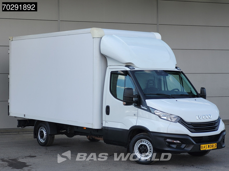 Closed box van Iveco Daily 35S16 Automaat Bakwagen Achterdeuren 160PK Airco Camera Euro6 Meubelbak Koffer 21m3 Airco: picture 5 Closed box van Iveco Daily 35S16 Automaat Bakwagen Achterdeuren 160PK Airco Camera Euro6 Meubelbak Koffer 21m3 Airco: picture 5