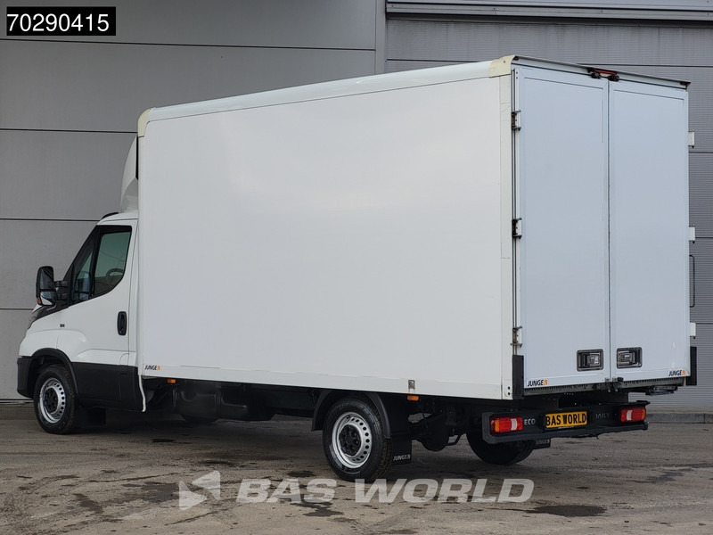 Iveco Daily 35S16 Automaat Bakwagen Achterdeuren 160PK Airco Camera Euro6 Meubelbak Koffer 21m3 Airco - Closed box van: picture 2 Iveco Daily 35S16 Automaat Bakwagen Achterdeuren 160PK Airco Camera Euro6 Meubelbak Koffer 21m3 Airco - Closed box van: picture 2