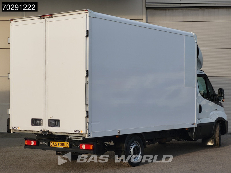 Iveco Daily 35S16 Automaat Bakwagen Achterdeuren 160PK Airco Camera Euro6 Meubelbak Koffer 21m3 Airco - Closed box van: picture 5 Iveco Daily 35S16 Automaat Bakwagen Achterdeuren 160PK Airco Camera Euro6 Meubelbak Koffer 21m3 Airco - Closed box van: picture 5