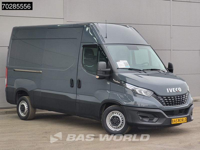 Iveco Daily 35S18 3.0L Automaat 180PK L2H2 3500kg Trekhaak LED Navi Airco Cruise Camera Euro6 L2 11m3 Airco Trekhaak Cruise control - Panel van: picture 5 Iveco Daily 35S18 3.0L Automaat 180PK L2H2 3500kg Trekhaak LED Navi Airco Cruise Camera Euro6 L2 11m3 Airco Trekhaak Cruise control - Panel van: picture 5