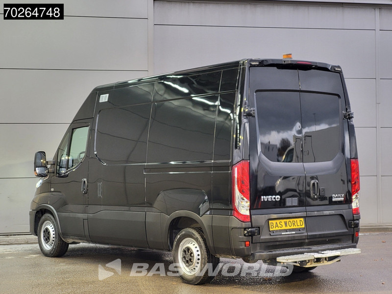 Iveco Daily 35S18 3.0L Automaat L2H2 ACC LED Navi Camera 3500kg trekhaak L2 Kort 10m3 Airco Trekhaak - Panel van: picture 5 Iveco Daily 35S18 3.0L Automaat L2H2 ACC LED Navi Camera 3500kg trekhaak L2 Kort 10m3 Airco Trekhaak - Panel van: picture 5