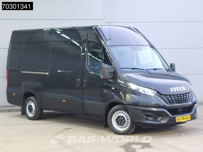 Iveco Daily 35S21 3.0L Automaat 210PK 3,5t Trekhaak LED Navi Airco Cruise Euro6 L2 Airco Trekhaak Cruise control - Panel van: picture 3 Iveco Daily 35S21 3.0L Automaat 210PK 3,5t Trekhaak LED Navi Airco Cruise Euro6 L2 Airco Trekhaak Cruise control - Panel van: picture 3