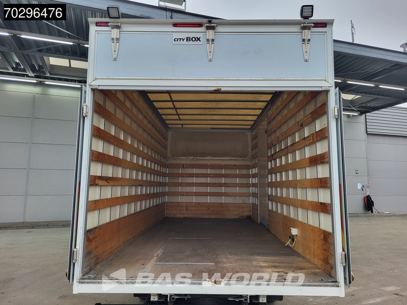 Iveco Daily 50C18 3.0L Automaat 3,5t Trekhaak Bakwagen Zijdeur Achterdeuren 180PK 5tons Navi Standkachel Euro6 Meubelbak Koffer Trekhaak - Closed box van: picture 3 Iveco Daily 50C18 3.0L Automaat 3,5t Trekhaak Bakwagen Zijdeur Achterdeuren 180PK 5tons Navi Standkachel Euro6 Meubelbak Koffer Trekhaak - Closed box van: picture 3