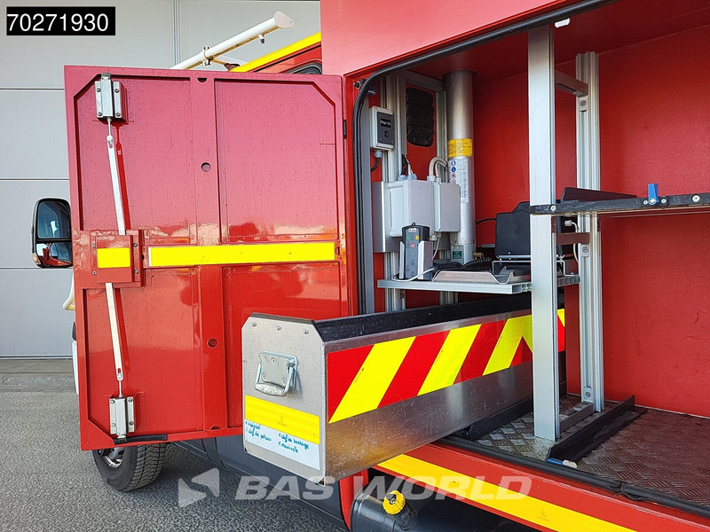 Leasing of Iveco Daily 70C18 4x4 Achleitner Euro6 3.0L Firetruck Brandweerwagen 3,5t Trekhaak Airco Cruise AWD Allrad Camper 1600liter Airco Dubbel cab Iveco Daily 70C18 4x4 Achleitner Euro6 3.0L Firetruck Brandweerwagen 3,5t Trekhaak Airco Cruise AWD Allrad Camper 1600liter Airco Dubbel cab: picture 15