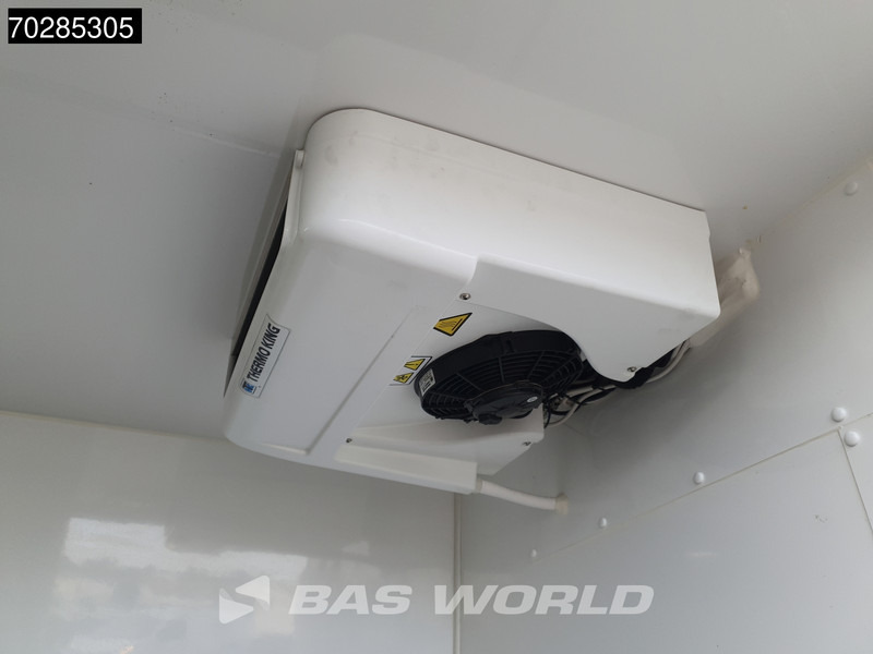 MAN TGE Koelwagen Thermo King 230V stekker Elektrisch 115km WLTP 36kWh L3H3 Automaat LED Navi Airco Cruise Camera Parkeersensoren L2H2 K - Refrigerated delivery van, Electric van: picture 5 MAN TGE Koelwagen Thermo King 230V stekker Elektrisch 115km WLTP 36kWh L3H3 Automaat LED Navi Airco Cruise Camera Parkeersensoren L2H2 K - Refrigerated delivery van, Electric van: picture 5