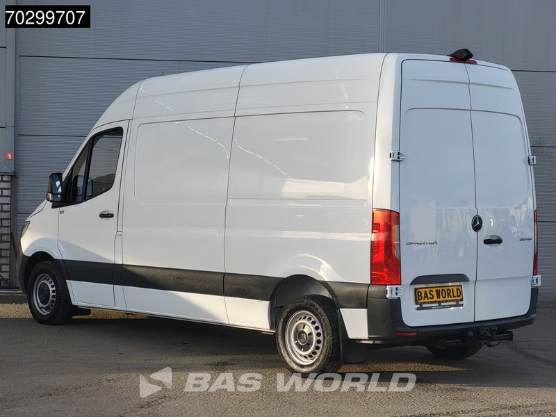 Mercedes-Benz Sprinter 315 CDI Automaat L2H2 Trekhaak ACC Airco Camera Parkeersensoren MBUX CarPlay Euro6 L2 Airco Trekhaak - Panel van: picture 2 Mercedes-Benz Sprinter 315 CDI Automaat L2H2 Trekhaak ACC Airco Camera Parkeersensoren MBUX CarPlay Euro6 L2 Airco Trekhaak - Panel van: picture 2