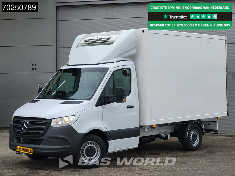 Mercedes-Benz Sprinter 315 CDI Koelwagen 2025model Thermo King V-300max 230V stekker Bakwagen Koel Kühlwagen 13m3 Airco Cruise control - Refrigerated delivery van: picture 1 Mercedes-Benz Sprinter 315 CDI Koelwagen 2025model Thermo King V-300max 230V stekker Bakwagen Koel Kühlwagen 13m3 Airco Cruise control - Refrigerated delivery van: picture 1