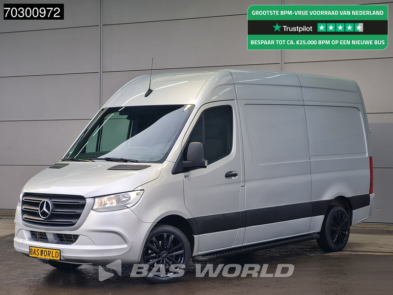 Mercedes-Benz Sprinter 315 CDI Special Edition Automaat L2H2 Airco Camera Parkeersensoren v+a MBUX CarPlay Velgen Euro6 L2 Airco - Small van: picture 1 Mercedes-Benz Sprinter 315 CDI Special Edition Automaat L2H2 Airco Camera Parkeersensoren v+a MBUX CarPlay Velgen Euro6 L2 Airco - Small van: picture 1