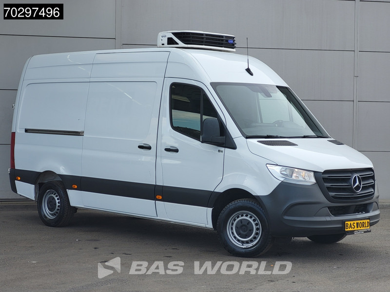 Mercedes-Benz Sprinter 316 CDI Koelwagen L2H2 Carrier 350 230v-stekker Airco Cruise Camera Euro6 Koel Koeler Kühl Kühler Kühlwagen Airco Cruise control - Refrigerated delivery van: picture 5 Mercedes-Benz Sprinter 316 CDI Koelwagen L2H2 Carrier 350 230v-stekker Airco Cruise Camera Euro6 Koel Koeler Kühl Kühler Kühlwagen Airco Cruise control - Refrigerated delivery van: picture 5