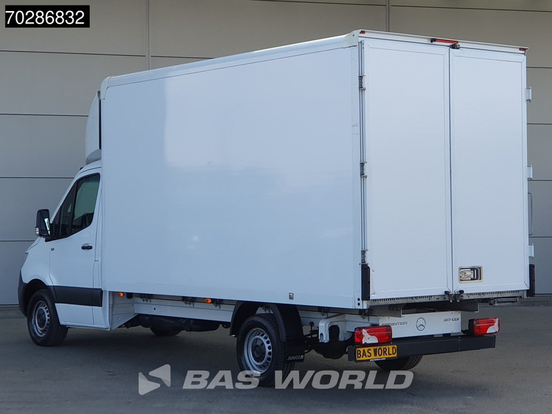 Mercedes-Benz Sprinter 317 CDI Automaat 170PK Bakwagen Achterdeuren Airco Camera Euro6 Meubelbak Koffer 21m3 Airco - Closed box van: picture 2 Mercedes-Benz Sprinter 317 CDI Automaat 170PK Bakwagen Achterdeuren Airco Camera Euro6 Meubelbak Koffer 21m3 Airco - Closed box van: picture 2
