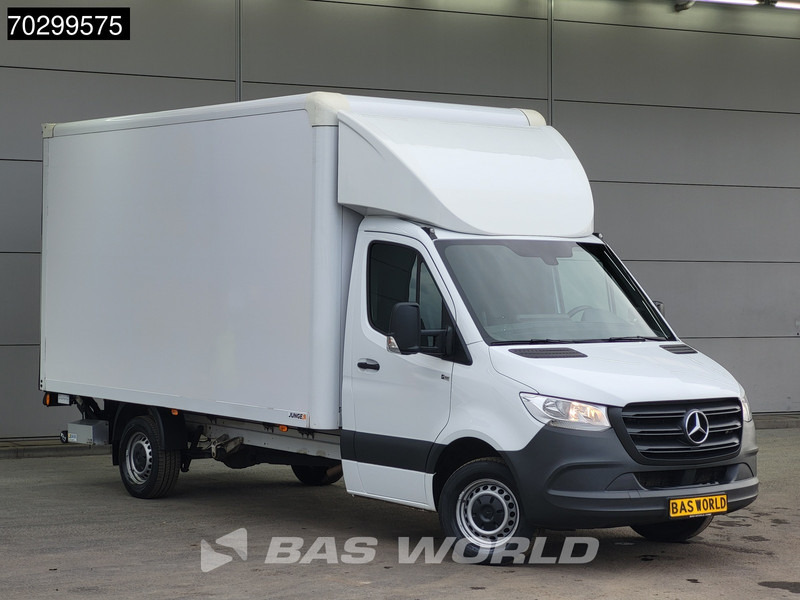 Mercedes-Benz Sprinter 317 CDI Laadklep Automaat Bakwagen 170PK Airco Camera Euro6 Meubelbak Koffer Airco - Closed box van: picture 5 Mercedes-Benz Sprinter 317 CDI Laadklep Automaat Bakwagen 170PK Airco Camera Euro6 Meubelbak Koffer Airco - Closed box van: picture 5