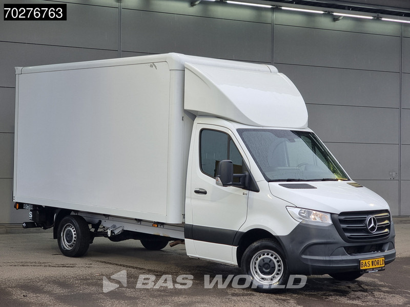 Mercedes-Benz Sprinter 317 CDI Laadklep Automaat Bakwagen Airco MBUX Carplay Meubelbak Koffer Airco - Closed box van: picture 5 Mercedes-Benz Sprinter 317 CDI Laadklep Automaat Bakwagen Airco MBUX Carplay Meubelbak Koffer Airco - Closed box van: picture 5
