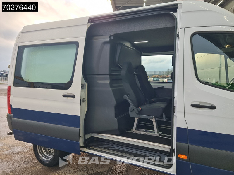 Mercedes-Benz Sprinter 514 CDI 3.0L V6 Automaat Dubbel Cabine L2H2 Dubbellucht 3,5t Trekhaak Camera Airco Cruise Doka Mixto L2 8m3 Airco Dubbel cabine - Panel van: picture 3 Mercedes-Benz Sprinter 514 CDI 3.0L V6 Automaat Dubbel Cabine L2H2 Dubbellucht 3,5t Trekhaak Camera Airco Cruise Doka Mixto L2 8m3 Airco Dubbel cabine - Panel van: picture 3