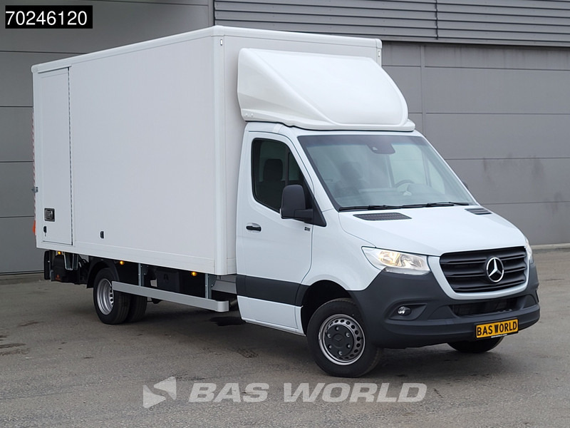 Mercedes-Benz Sprinter 515 CDI Automaat 1000kg Laadklep Dubbellucht Bakwagen MBUX Airco Cruise MBUX Koffer Meubelbak 21m3 Airco Cruise control - Closed box van: picture 2 Mercedes-Benz Sprinter 515 CDI Automaat 1000kg Laadklep Dubbellucht Bakwagen MBUX Airco Cruise MBUX Koffer Meubelbak 21m3 Airco Cruise control - Closed box van: picture 2