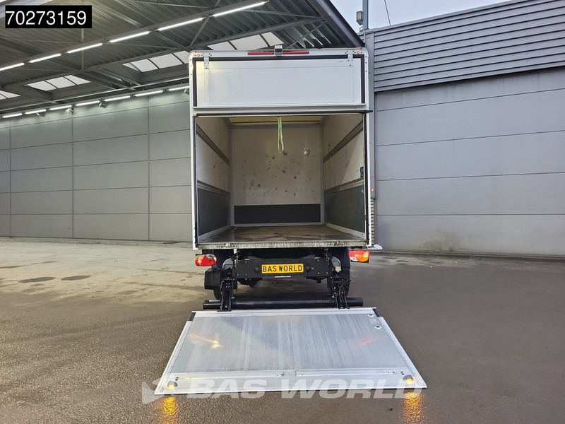 Volkswagen Crafter 177pk Automaat Laadklep Bakwagen Airco Camera Meubelbak Koffer Airco - Closed box van: picture 3 Volkswagen Crafter 177pk Automaat Laadklep Bakwagen Airco Camera Meubelbak Koffer Airco - Closed box van: picture 3