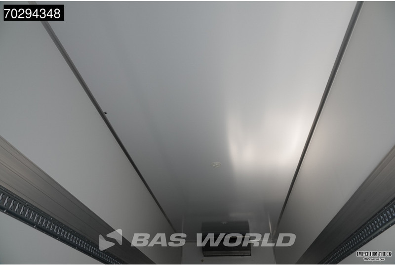 New Refrigerated truck MAN TGX 26.520 TGX 6X2 Thermo King T-1000 R Automatic Lift-Steering Axle Euro 6: picture 13 New Refrigerated truck MAN TGX 26.520 TGX 6X2 Thermo King T-1000 R Automatic Lift-Steering Axle Euro 6: picture 13