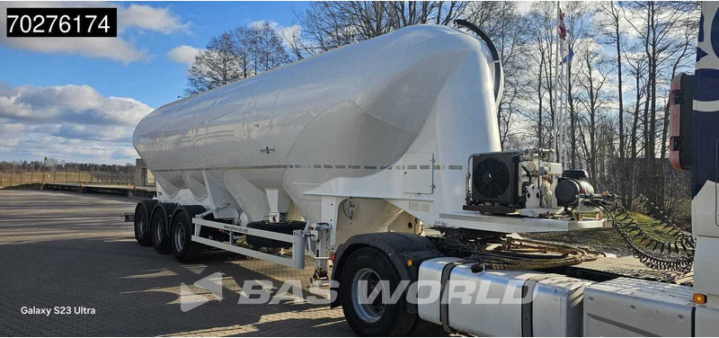 SPITZER SF2755/4P 3 axles 55m3 Liftachse - Tanker semi-trailer: picture 3 SPITZER SF2755/4P 3 axles 55m3 Liftachse - Tanker semi-trailer: picture 3