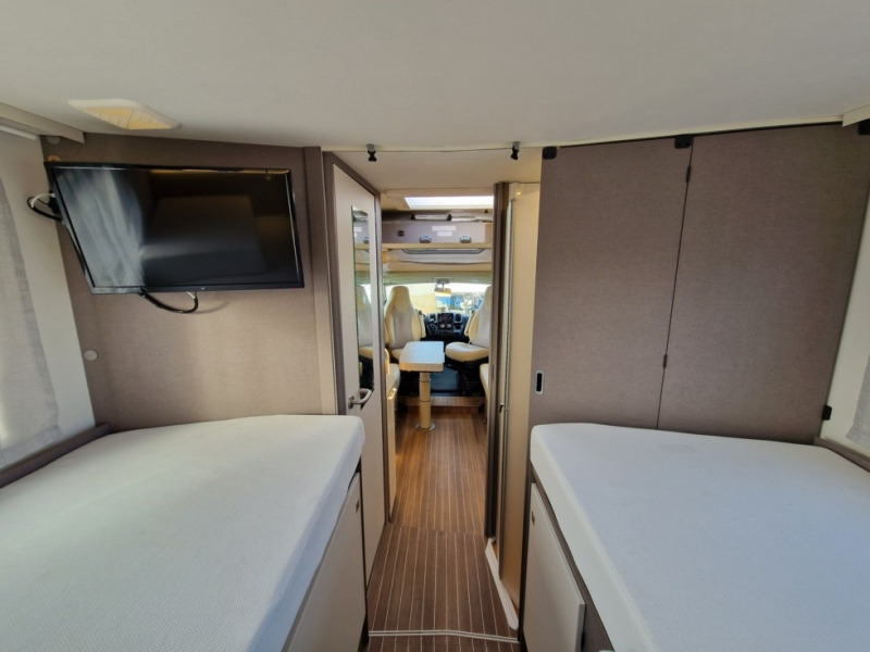 Semi-integrated motorhome Etrusco T 7400 SBC: picture 10 Semi-integrated motorhome Etrusco T 7400 SBC: picture 10