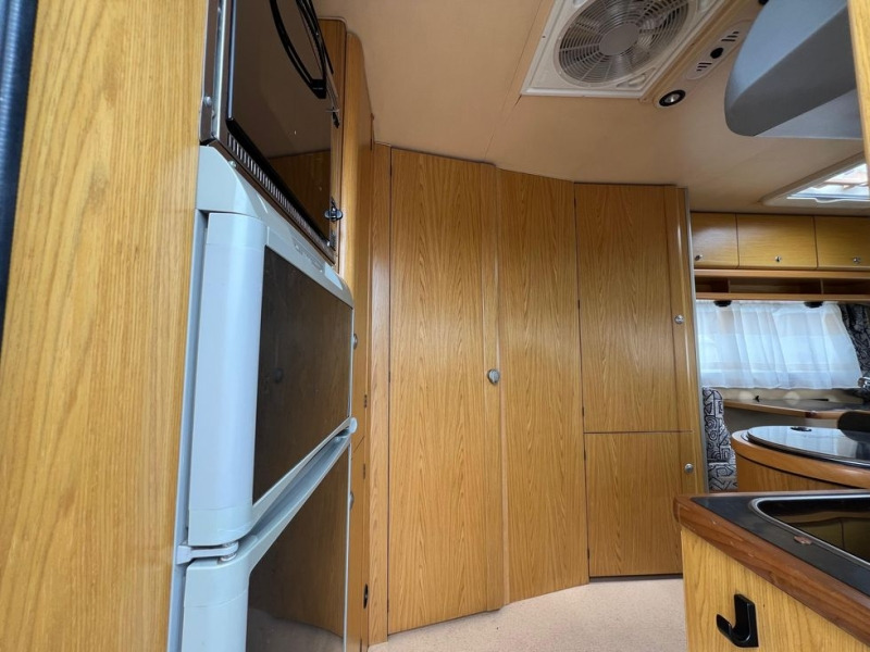 Laika Ecovip 400 I - Integrated motorhome: picture 2 Laika Ecovip 400 I - Integrated motorhome: picture 2