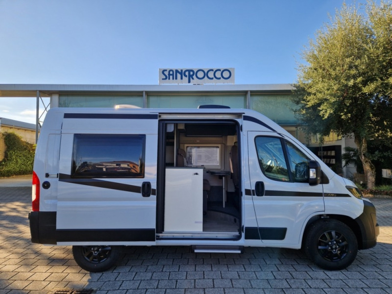 Laika Kosmo 50 Camper Van - Campervan: picture 3 Laika Kosmo 50 Camper Van - Campervan: picture 3