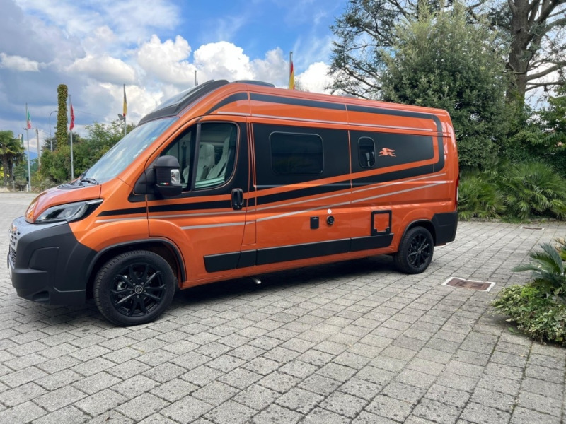 Laika Kosmo 60 Supremo Camper Van - Campervan: picture 3 Laika Kosmo 60 Supremo Camper Van - Campervan: picture 3