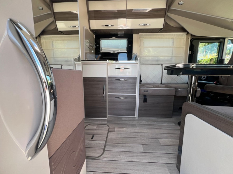 Mc Louis Nevis 870G - Integrated motorhome: picture 4 Mc Louis Nevis 870G - Integrated motorhome: picture 4