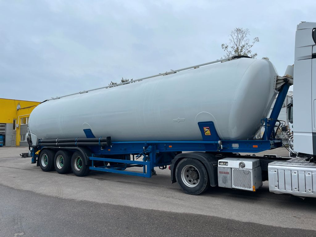 Spitzer Spitzer 58.000Liter - Silo semi-trailer: picture 4 Spitzer Spitzer 58.000Liter - Silo semi-trailer: picture 4