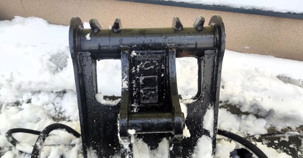 Łyżka skarpowa hydrauliczna 190cm Morin M4 - Attachment for Construction machinery: picture 4 Łyżka skarpowa hydrauliczna 190cm Morin M4 - Attachment for Construction machinery: picture 4