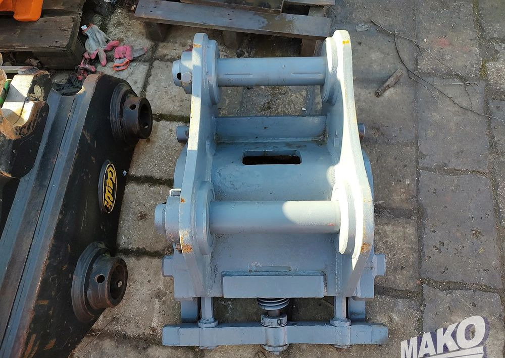 Szybkozłącze mechaniczne Verachtert CW40 CW30 CW20 - Attachment for Construction machinery: picture 2 Szybkozłącze mechaniczne Verachtert CW40 CW30 CW20 - Attachment for Construction machinery: picture 2